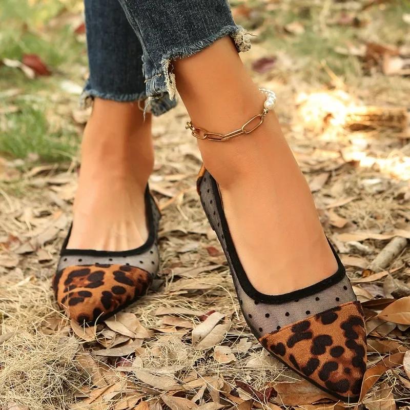 Fashion Soft and Comfortable Women's Flat Shoes Classic Pointed Toe Ladies Leopard Print Shoes Women Work Shoes Comfortable for Work