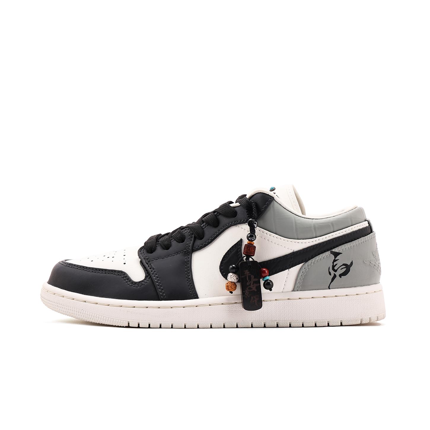 

Jordan Air Jordan 1 Leather Cushioning, Wear Resistant Low top Vintage Basketball Shoes Unisex Black Gray IO2242-101(Team59-) 44.5