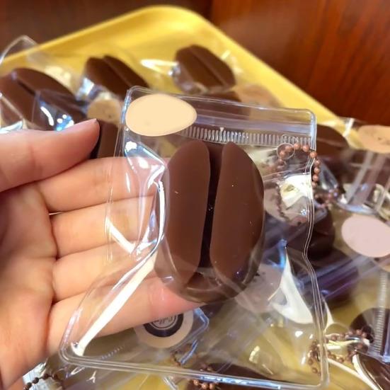 Squeeze Toy Realistic Food Healing Sensory Toy Slow Rebound Coffee Bean Shape Decompression Tool Portable Keychain Bag Pendant