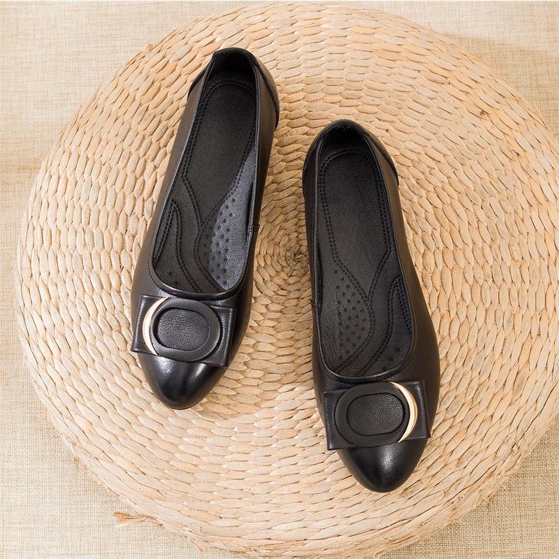 Leather Soft Sole Autumn New Single Shoes Medium Mother Shoes Flat Sole Comfortable Four Seasons One Pedal Shallow Mouth Women's Leather Shoes