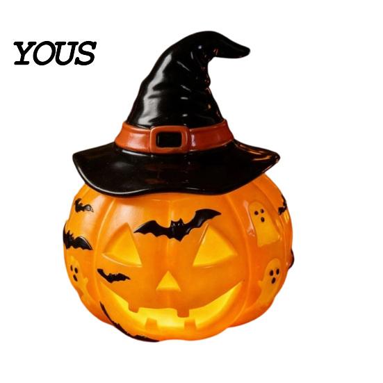 Non Dazzling Bedroom Lamp Halloween Vintage Table Lamp, Retro Resin Pumpkin Skeleton Black Cat Decorative Night Light, Gothic Bedside for Living Room