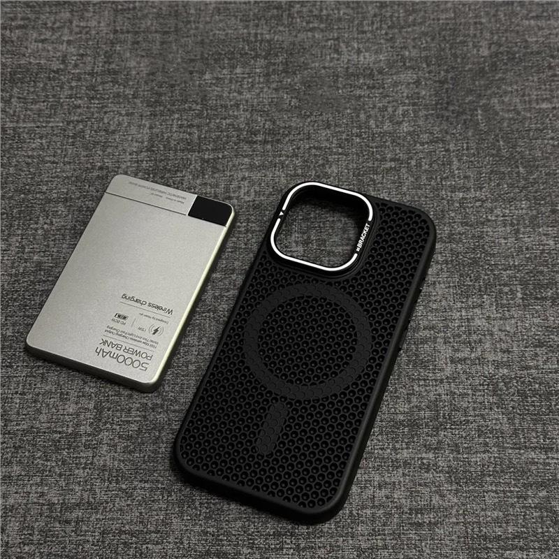 Applicable To iPhone17PROMAX Honeycomb Breathable Heat Dissipation Magnetic Lens Holder Mobile Phone Case Apple 16 Protective Case