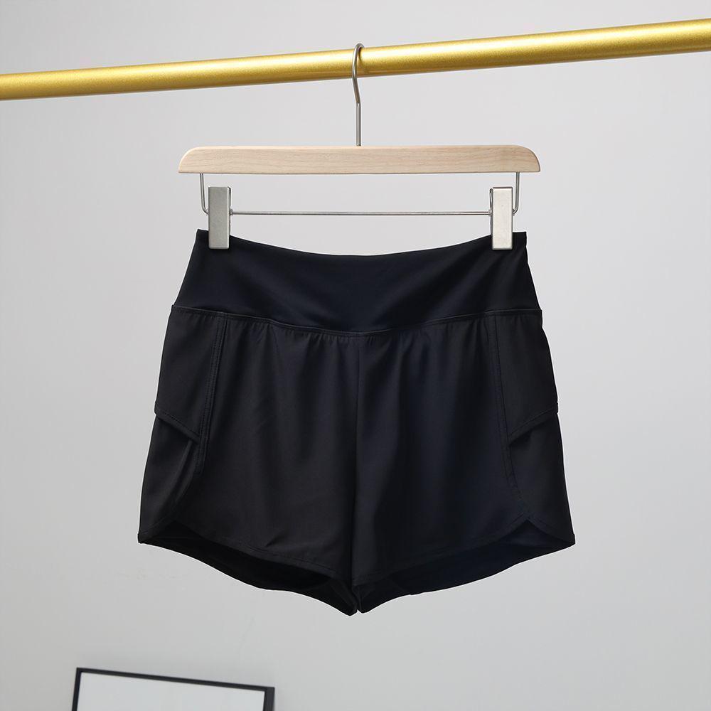 Women's Quick-Dry Sports Set: Breathable Mesh Top & Shorts with Phone Pocket