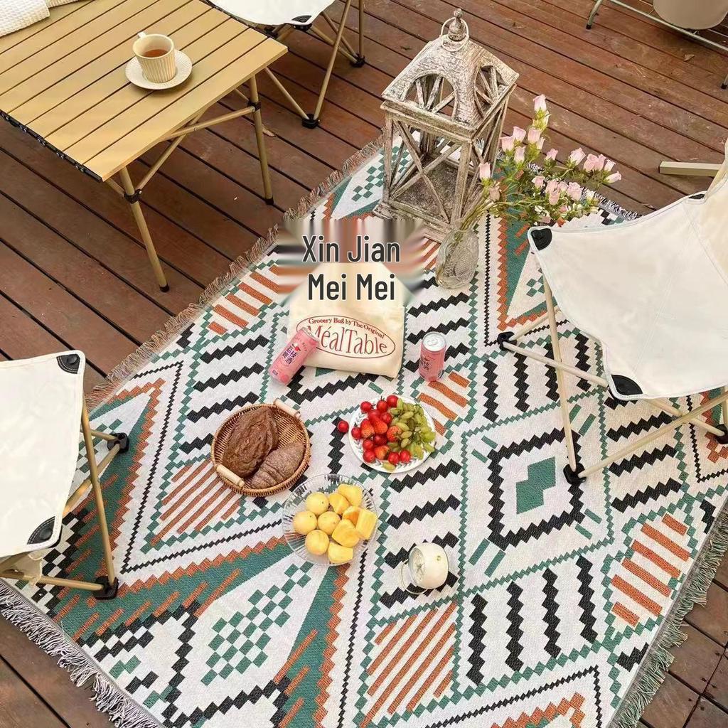 Σκανδιναβικό Διπλής Όψης Πλήρους Κάλυψης Κάλυμμα Καναπέ και Σετ Καλύμματα Μαξιλαριών