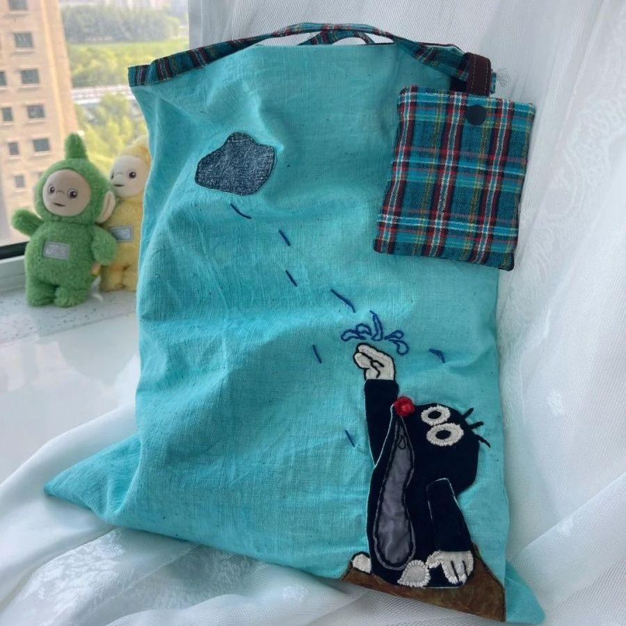 

2025 trendy model, daily versatile cotton rope shoulder bag, large capacity beach bag, cute mole print tote bag. синий