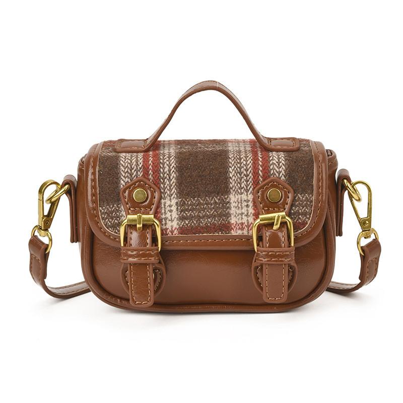 Canvas Casual Crossbody Bag For Kids And Adults With Simple Design And Versatile Style
