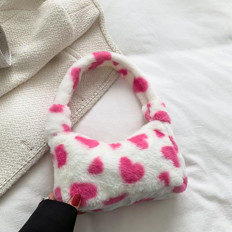 Chic 2023 Spring Plush Handbag For Women Fashionable Heart Design Casual Shoulder Bag