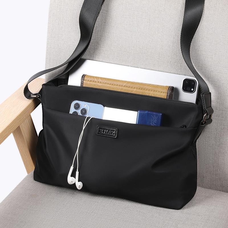 Shoulder Bag Portable Small Satchel Fashion Trend Boys Lightweight Messenger Bag Large Capacity Oblique