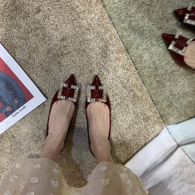Large size pointed single shoes women's spring and summer new versatile rhinestone late evening breeze gentle laden shoes soft leather soft bottom fl