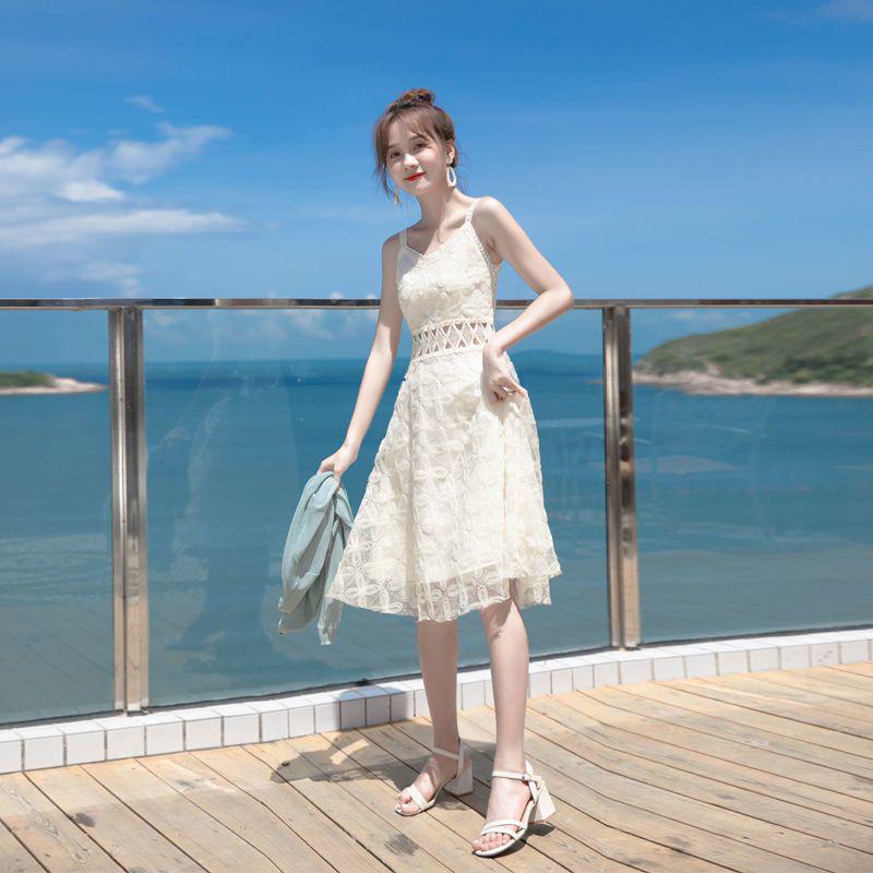 2026 Petite French Waist-Cinched Slimming Camisole Dress - Women's Summer Sweet Dress