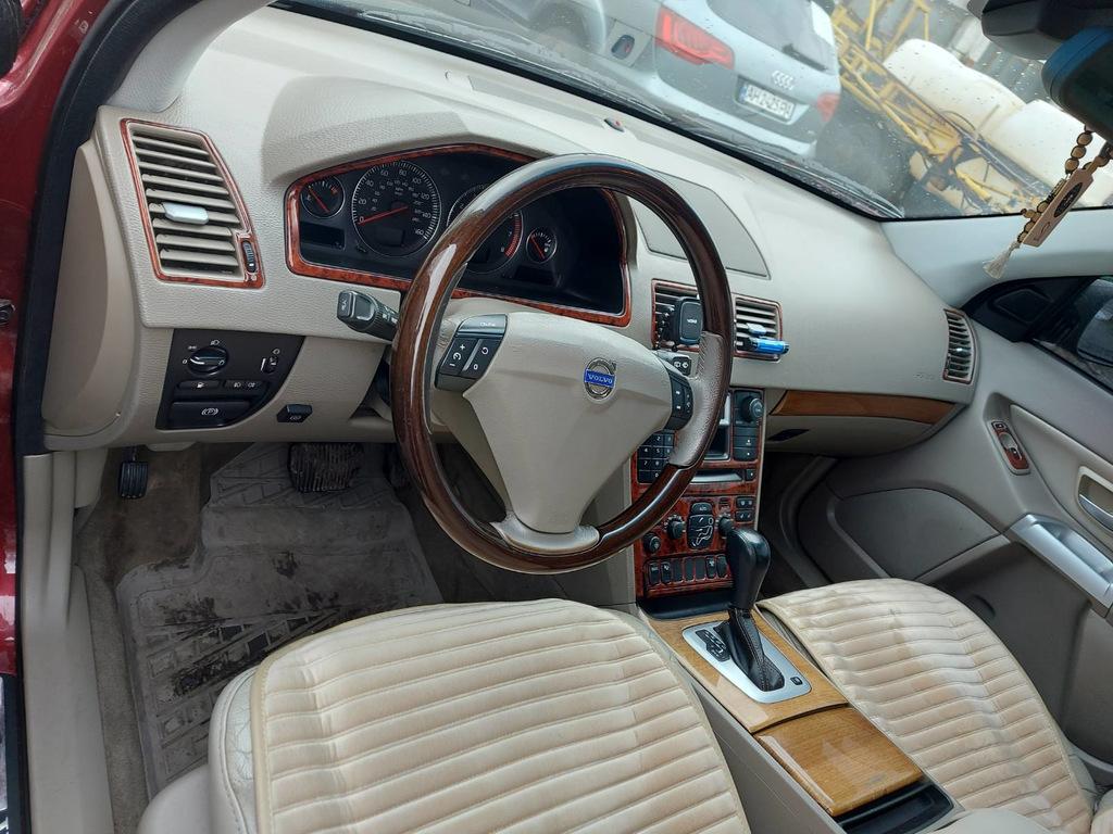 Накладки на панель Дерево для Volvo XC90 2002-2014 гг