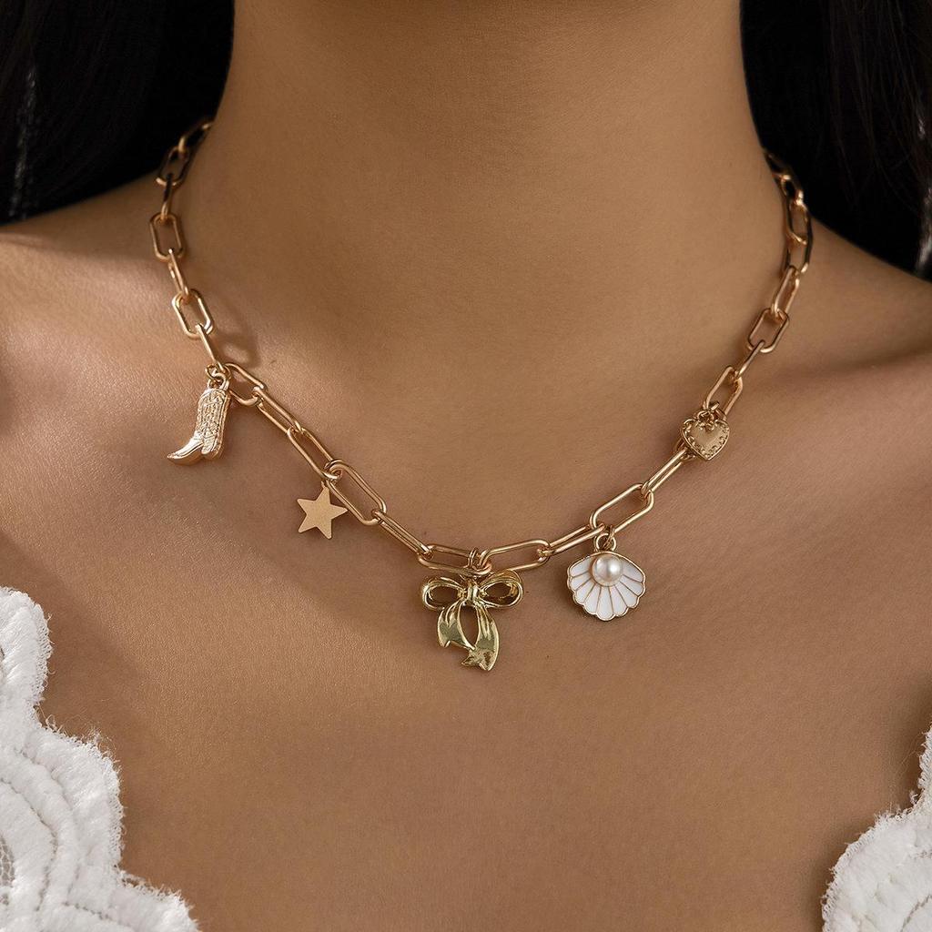 Bow Scallop Chain Necklace with Imitation Pearl and Alloy Accents