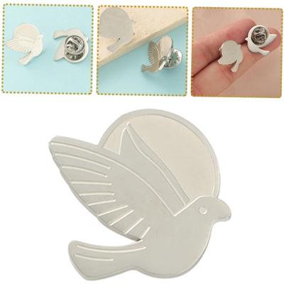 1pc Stainless Steel, Personalized Minimalist, Animal Dove Bird, Dove of Peace, Brooch Cufflinks Jewelry