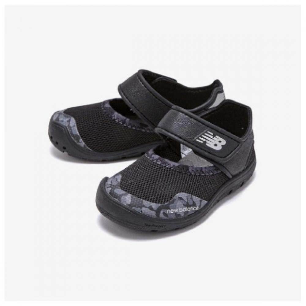 

New BalanceNew Balance M Kids Sneakers BQC NKPMCS151B19 Kids Shoes IO208CB2