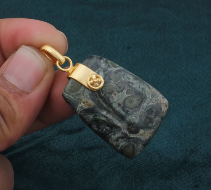 

Каменный кулон в форме трапеции Star Galaxy, кулон из натурального камня, кулон с позолотой 18 карат, кулон с камнем, кулон с драгоценным камнем, лучший подарок