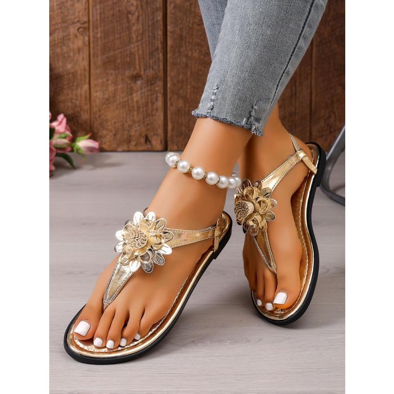 Flat Heel Sandals Women's Summer New European and American Foreign Trade One Line Buckle with Flip Toe Herringbone Beach Large Size Sandals