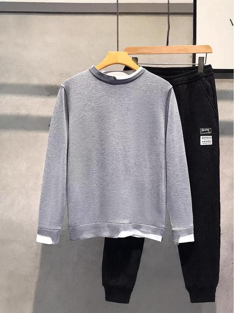 Men's Trendy Long-Sleeve Knit Top - Autumn/Winter 2025 (Fake Two-Piece Style)