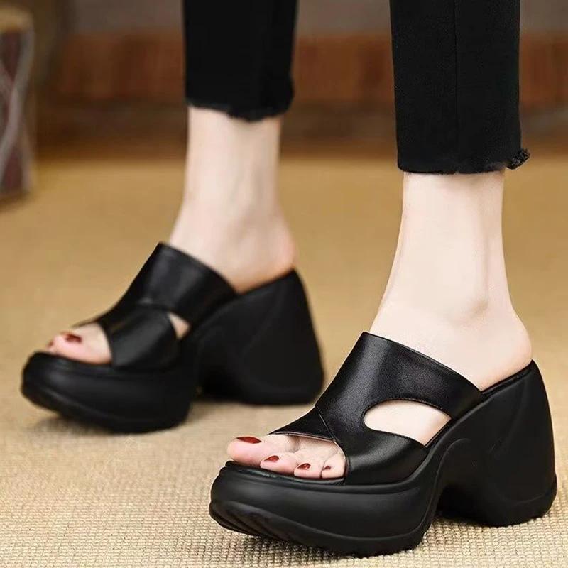 

Модные женские клинья Платформенные тапочки Модная обувь Летние босоножки на каблуке 2025 Новые высокие каблуки Вьетнамки Женские шлепанцы Sandalias Mujer 35 чёрный