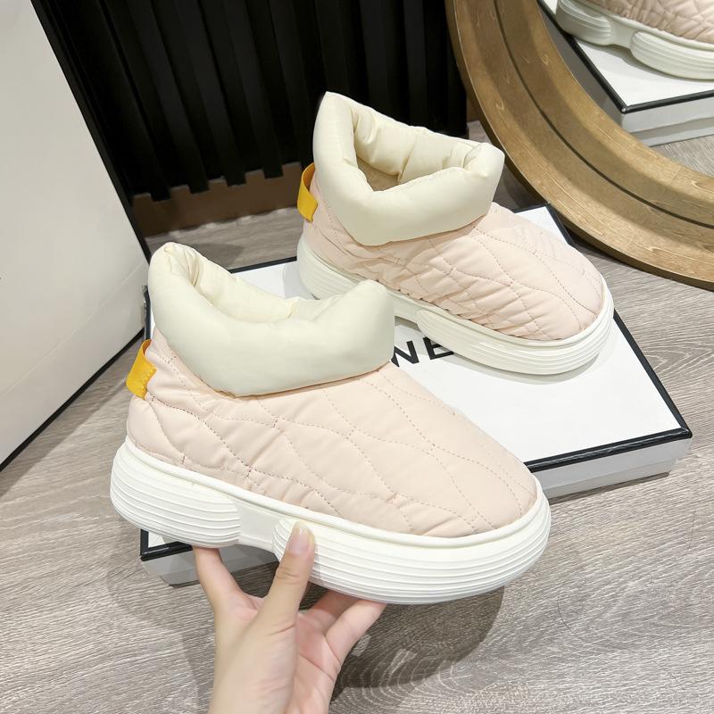 Fashion Cotton Slipper Bag, Winter Waterproof Down Cloth, Warm and Velvet Indoor Cotton Shoes, Comfortable for Couples To Wear Outside