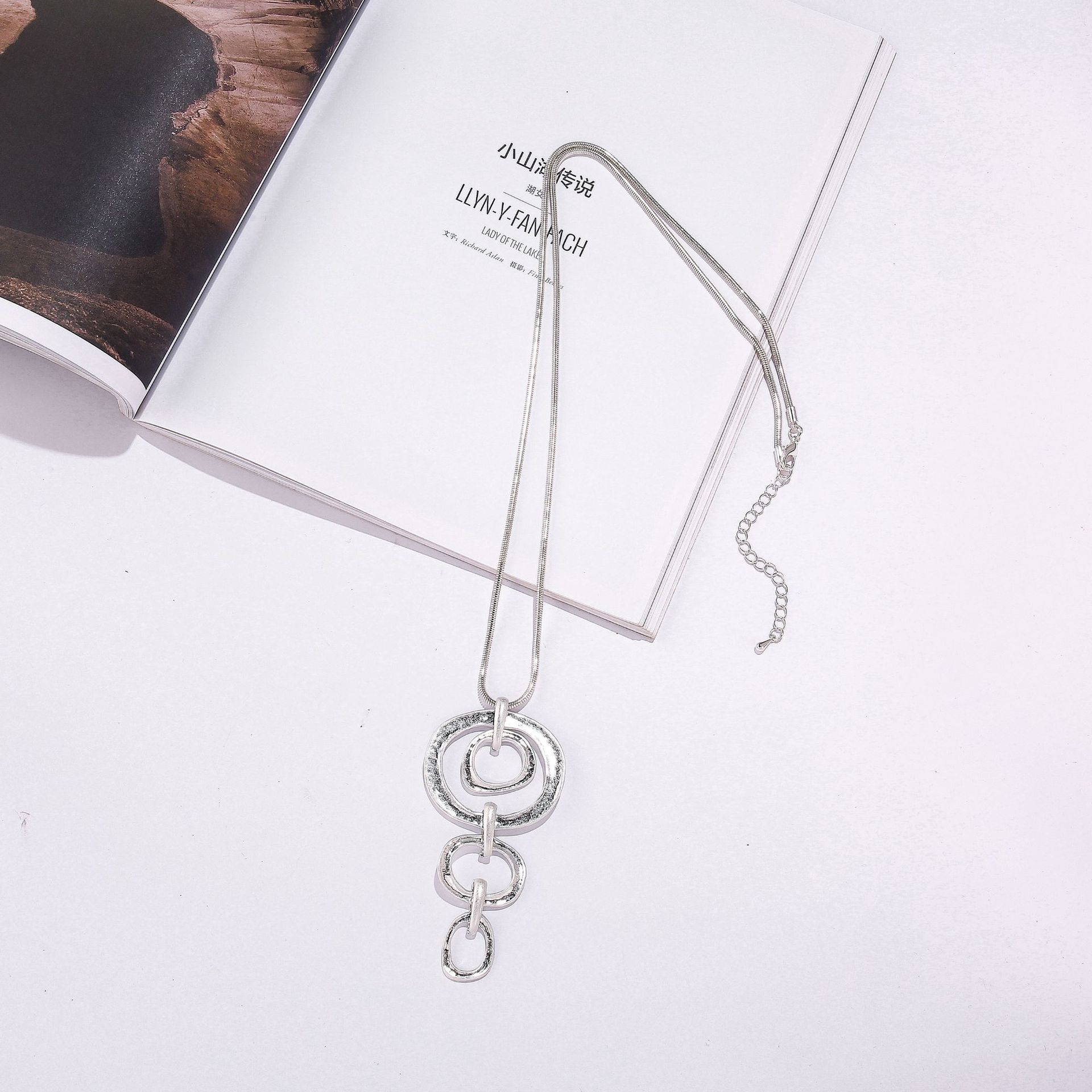 Premium Vintage Long Necklace Geometric Pendant Women S Metal Sweater Chain