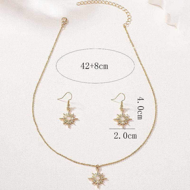 Fashion Light Luxury Maimang Star Earrings Necklace Set Female Niche Design High Sense Daily Versatile Jewelry Set Batch