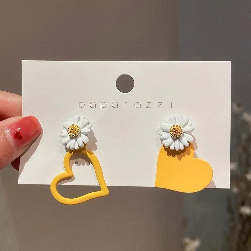 New Trendy Charm Yellow Acrylic Ball Stud Earrings for Women Classic Temperament Geometry Korean Earrings Jewelry Accessories