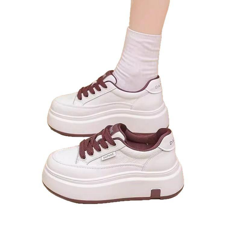 2025 Board Schuhe Damen Frühling neue Studentin kleine weiße Schuhe Muffin dicke Sohle leicht vielseitig lässig Sportschuhe