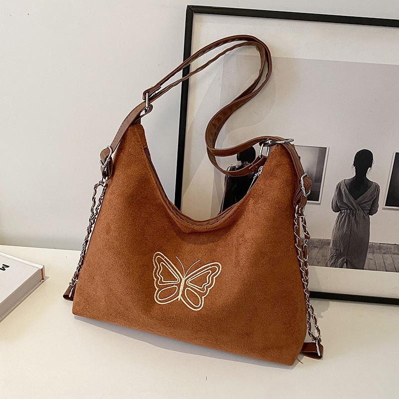 

Niche Underarm Bag for Women In Autumn and Winter New Highend Fashion Style Retro Large Capacity Shoulder Bag Korean Version Commuting Toy Bag