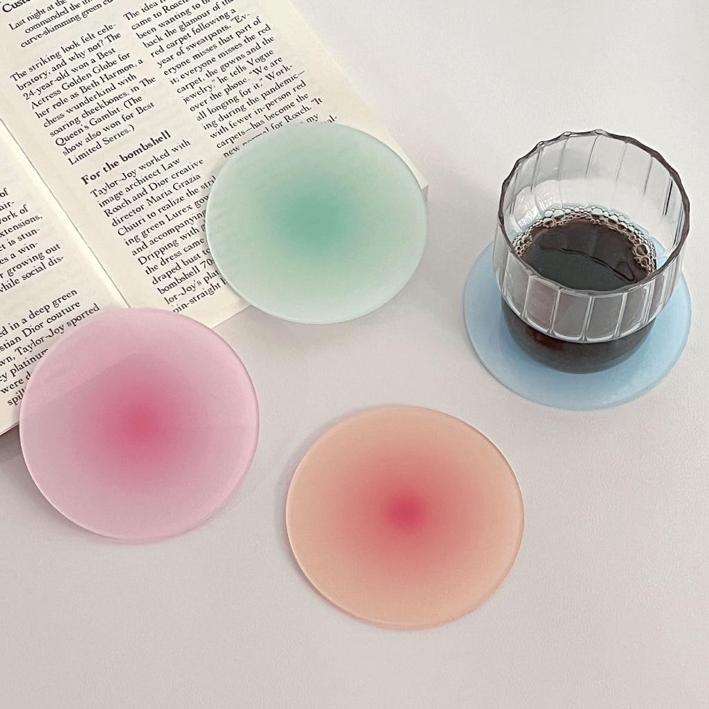 1PCS Gradient Color Drink Cup Coasters for Acrylic Round Heat Insulation Coffee Mugs Pad Kitchen Tableware