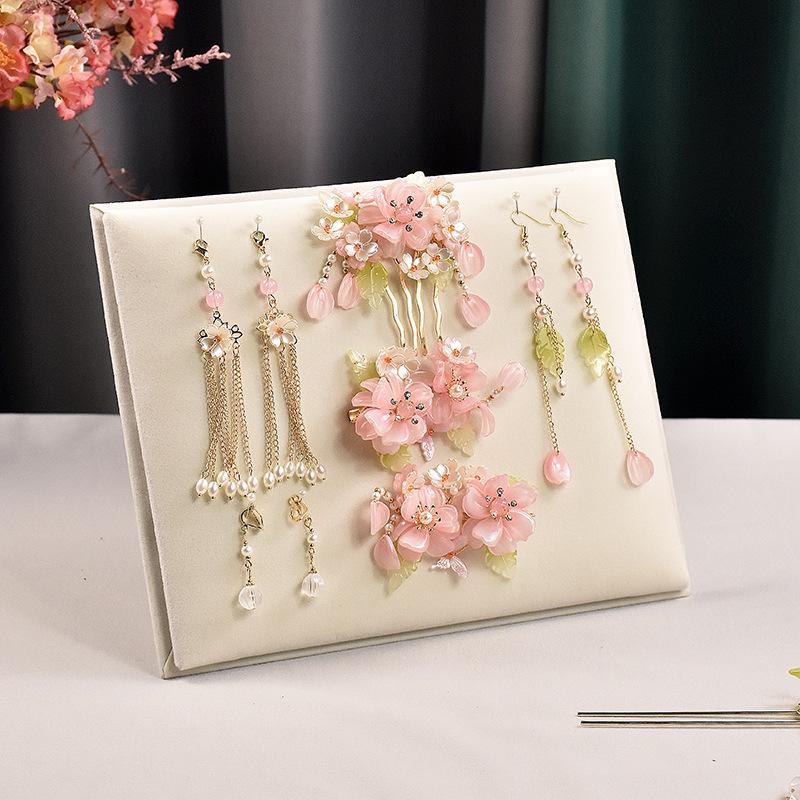 Ancient-Style Hairpin and Jewelry Display Stand with Flannel and Tassel Elements