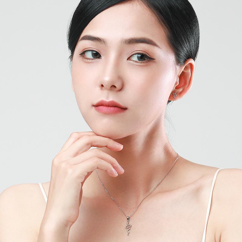 Ailmay Authentic Sterling Silver Personality Snake Pendant Necklace for Women Minimalist Fine Jewelry New Style