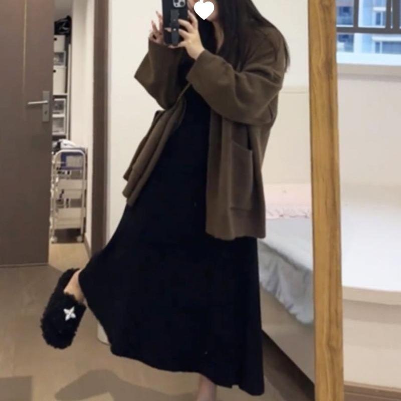 

Plus Size 200 Jin Autumn Winter Slimming Cardigan Dress Set with Waist Cinched Long Skirt for Women M 40-50kg