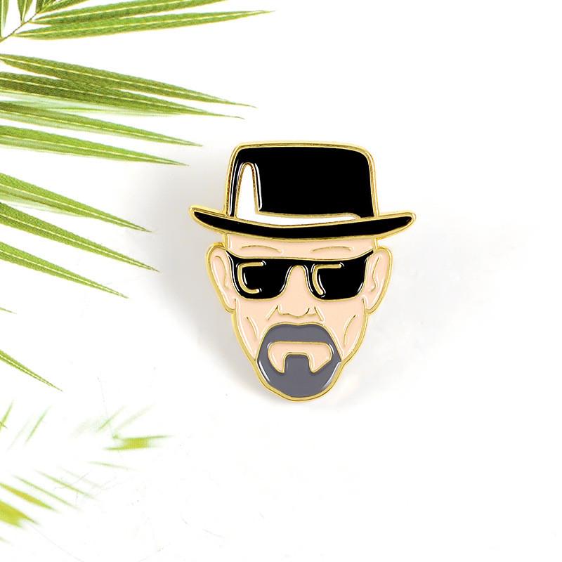 Alloy Badge Creative With U Shape Cartoon Character Design And Enamel Coating For Stylish Outfits