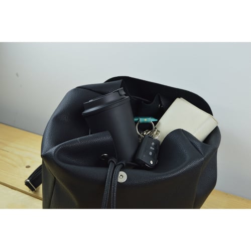 Rivers Hrnček na stenu Elegantná čierna