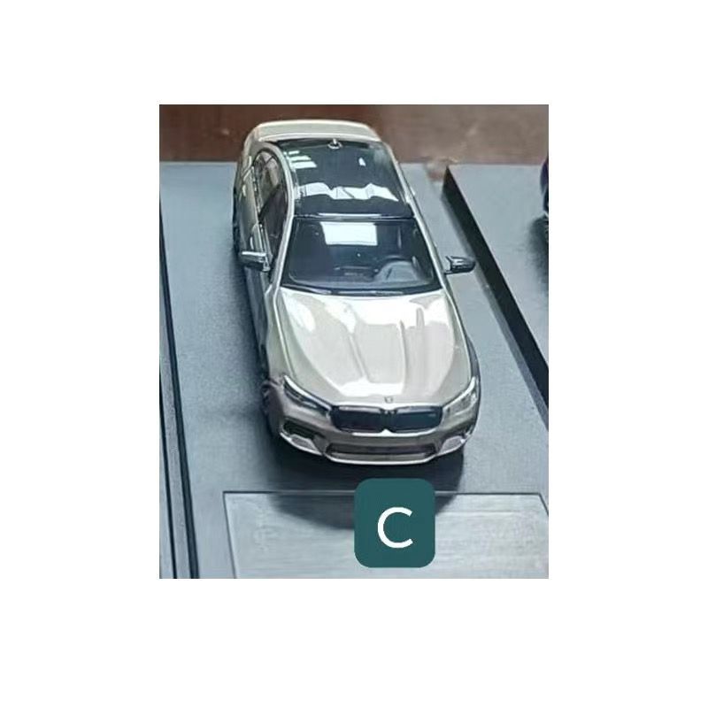 MJ 1:64 car model BWM BMW M5 F90 6th generation MK6 alloy car model, collection model