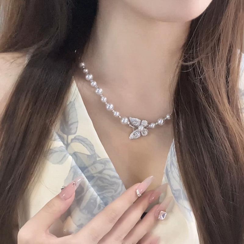 Französischer Barock Unregelmäßige Wassertropfen Perlenkette Leichter Luxus Elegant Temperament Schlüsselbeinkette Vintage Vielseitige Halskette Frauen