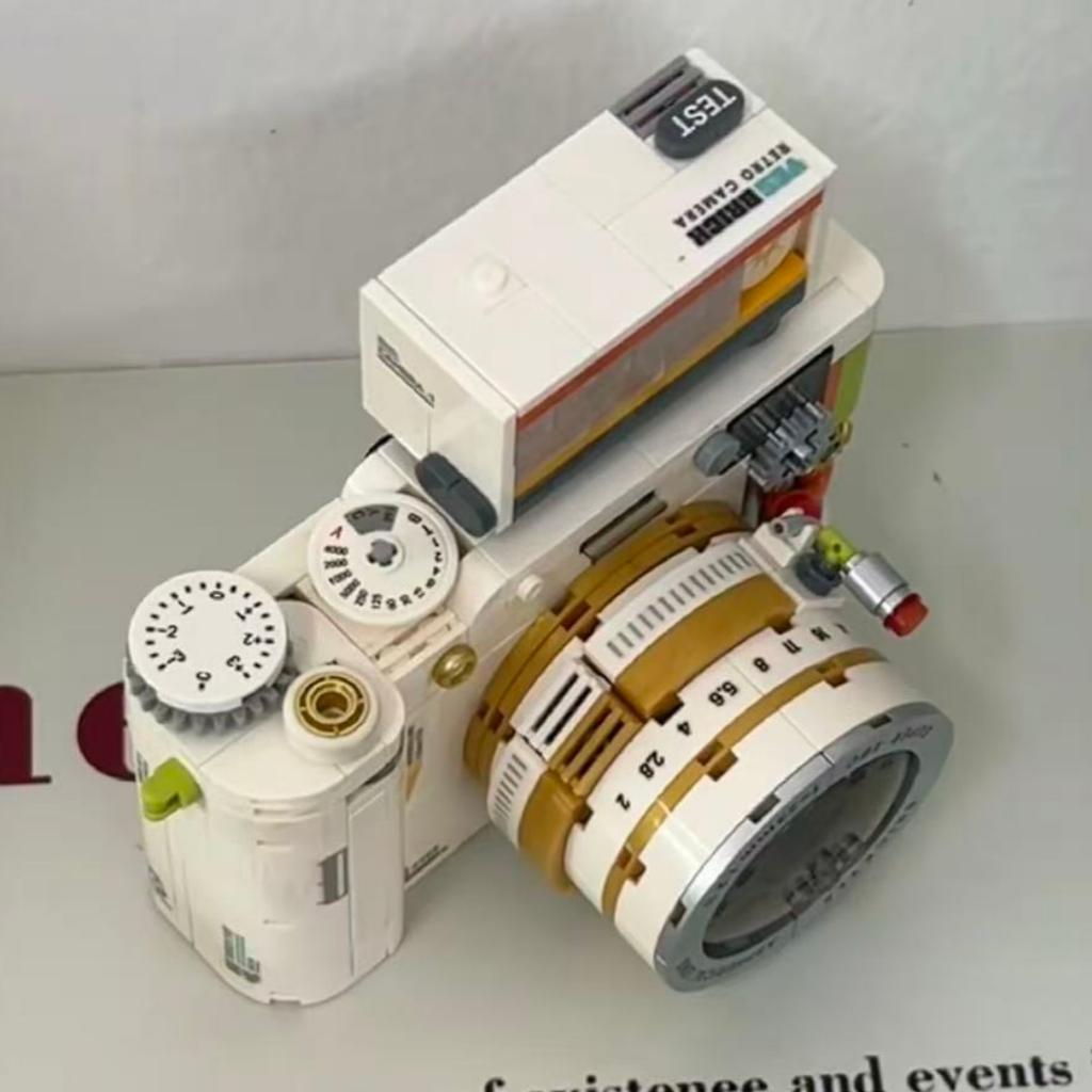 White Camera-Shaped Building Blocks, Suitable For Indoor Office Desk And Living Room Decoration, Perfect Choice For Holiday Gifts/Valentine'S