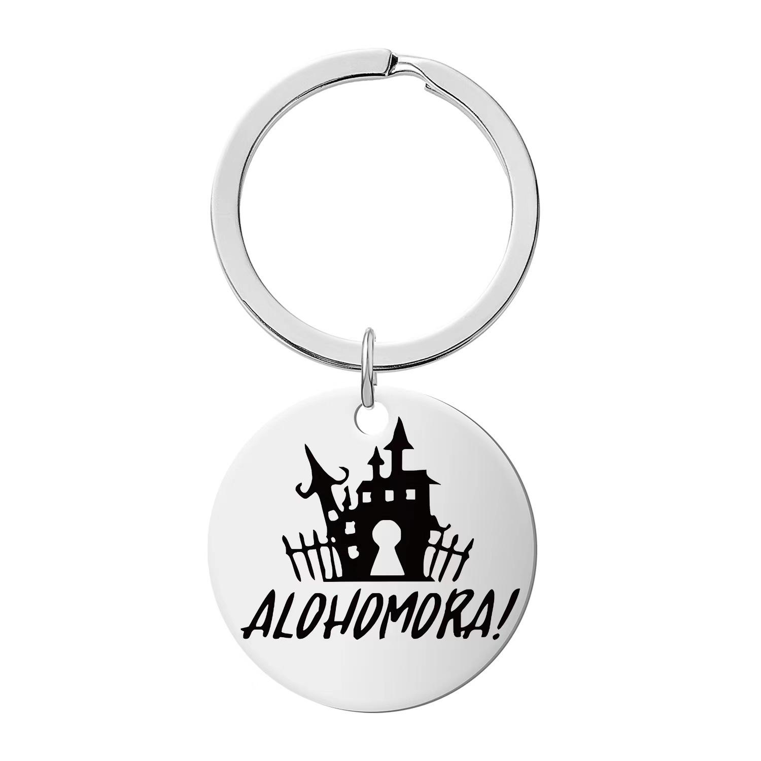 

Halloween Keychain Pendant Stainless Steel Laser Engraved Round Tag Hanging Ornament Jewelry Stainless Steel Keychain for Backpack Bag Pendant 3*3CM