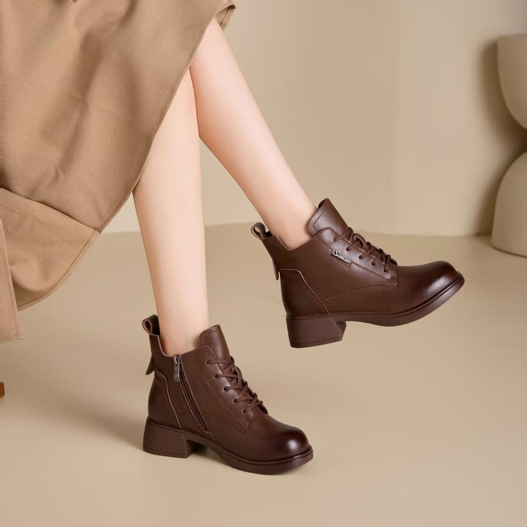 Leather Retro Martin Boots Women's British Style Round Head Thick Heel Short Boots 2025 Autumn and Winter New Height-increasing Boots