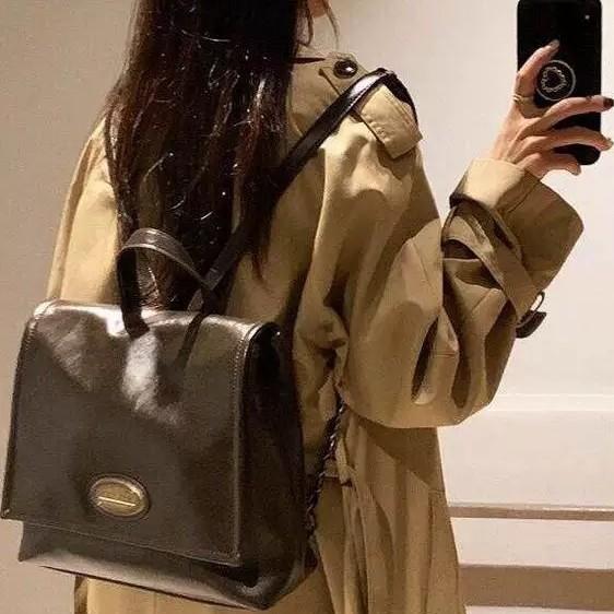 

Bag women s autumn and winter new retro oil wax leather college student class backpack handbag