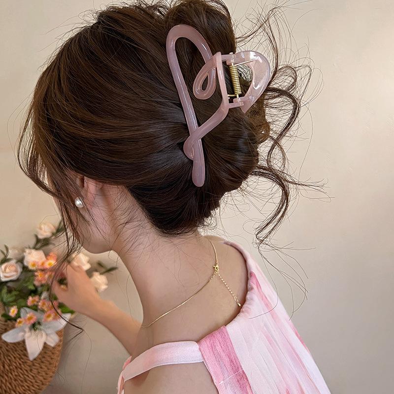 Love Grab Clip Women's High-end Temperament Shark Clip Hairpin Back Head Clip Headgear Simple Hairpin Spring