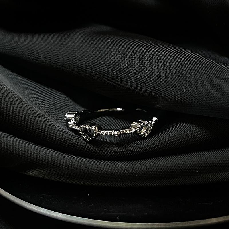 High-End Light Luxury Butterfly Drop Glaze Niche Open Ring Female Cold Wind Temperament Spice Girl Fashion Index Finger Ring