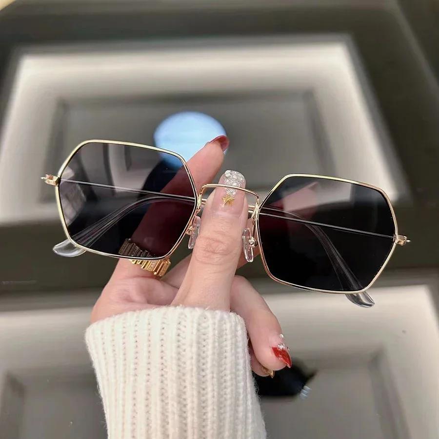 

Vintage Square Sunglasses Women Men Brand Designer Retro Sun Glasses Female Male Fashion Mirror Punk Outdoor Oculos De Sol Other