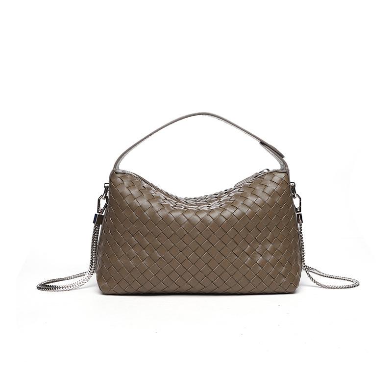 Trendy women's bags factory direct sales first layer sheepskin pure hand-woven bag portable crossbody versatile pillow bag