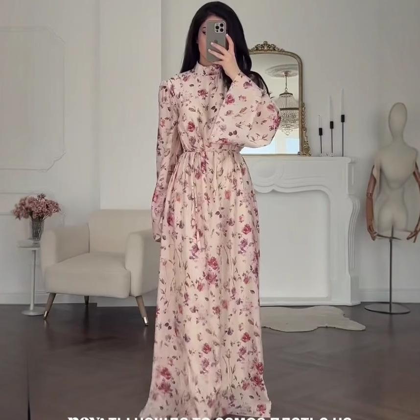Rochie lungă franceză slim fit cu guler semi-înalt și mâneci evazate, cu imprimeu floral, pentru femei, Toamna 2025