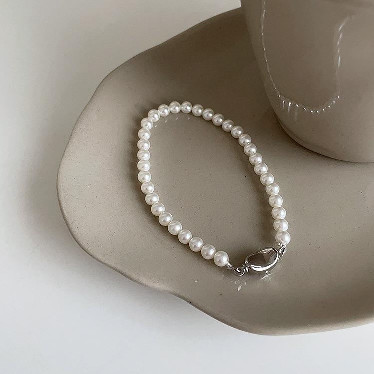 Элегантный браслет из стеклянного жемчуга, нишевая индивидуальность, простой и универсальный браслет с характером