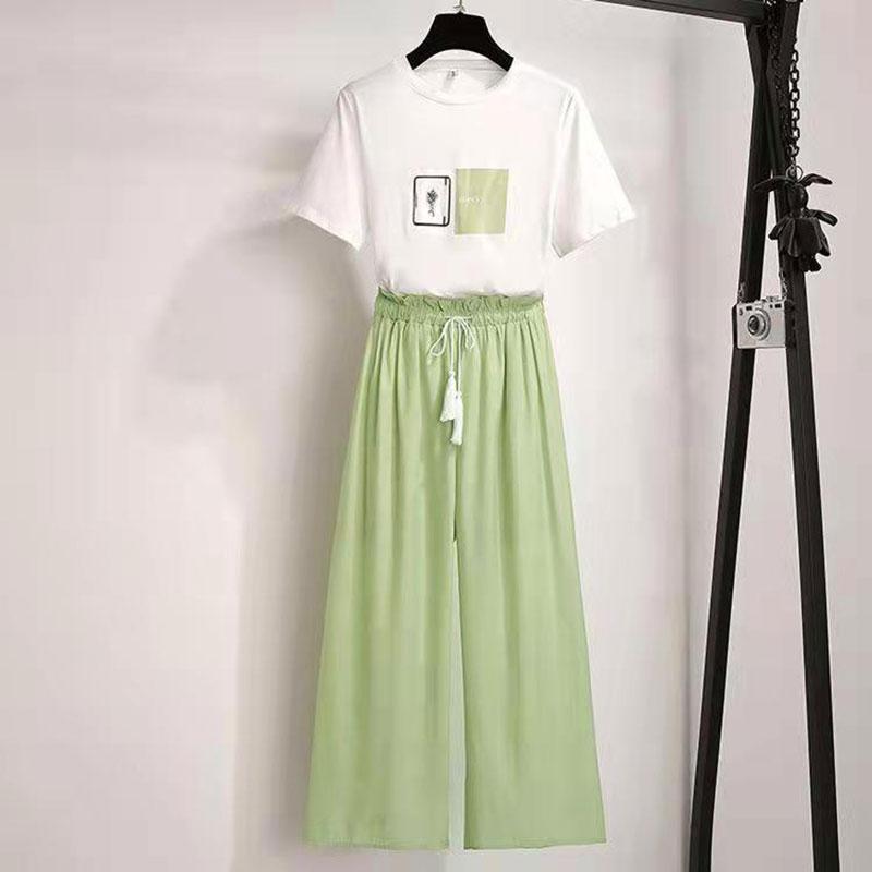 

Женский костюм с короткими рукавами из 2 предметов. Свободная футболка. Широкие брюки. Комплекты из двух предметов. Летняя мода. Студенческий повседневный комплект. Футболка в консервативном стиле. Женские повседневные костюмы. XXL зелёный