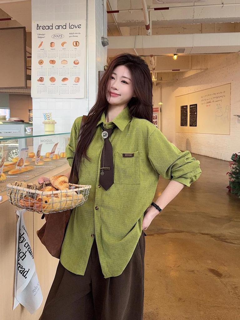 Women's Avocado Green Retro College Style Long-Sleeve Shirt – Spring 2026 Casual Layering Top