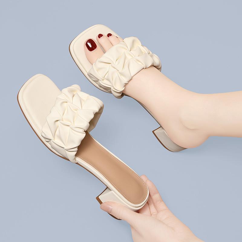 Slippers women's summer outer wear medium heel sandals women's year new fairy high heels summer women's thick heel sandals
