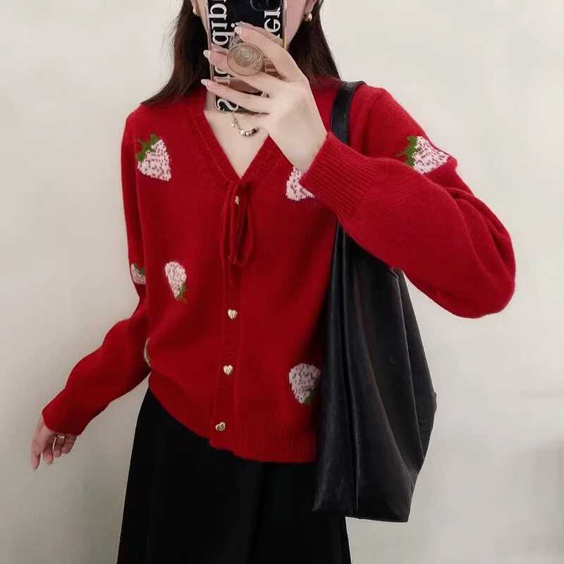 New strawberry jacquard knitted cardigan autumn and winter casual comfortable and thin bottoming shirt temperament lace-up sweater women